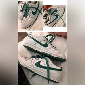 Women’s Nike dunks